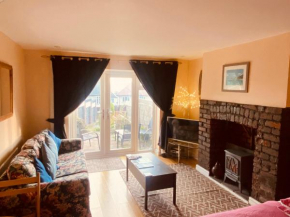 Flat with Seaview/Garden